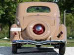 Ford V8 Deluxe 3-Window Coupe 1935 года
